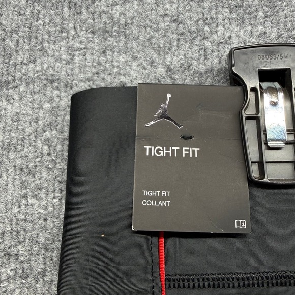 Jordan Women's Black Tight Fit Active Biker Shorts Red Trim Size XL - Picture 5 of 9